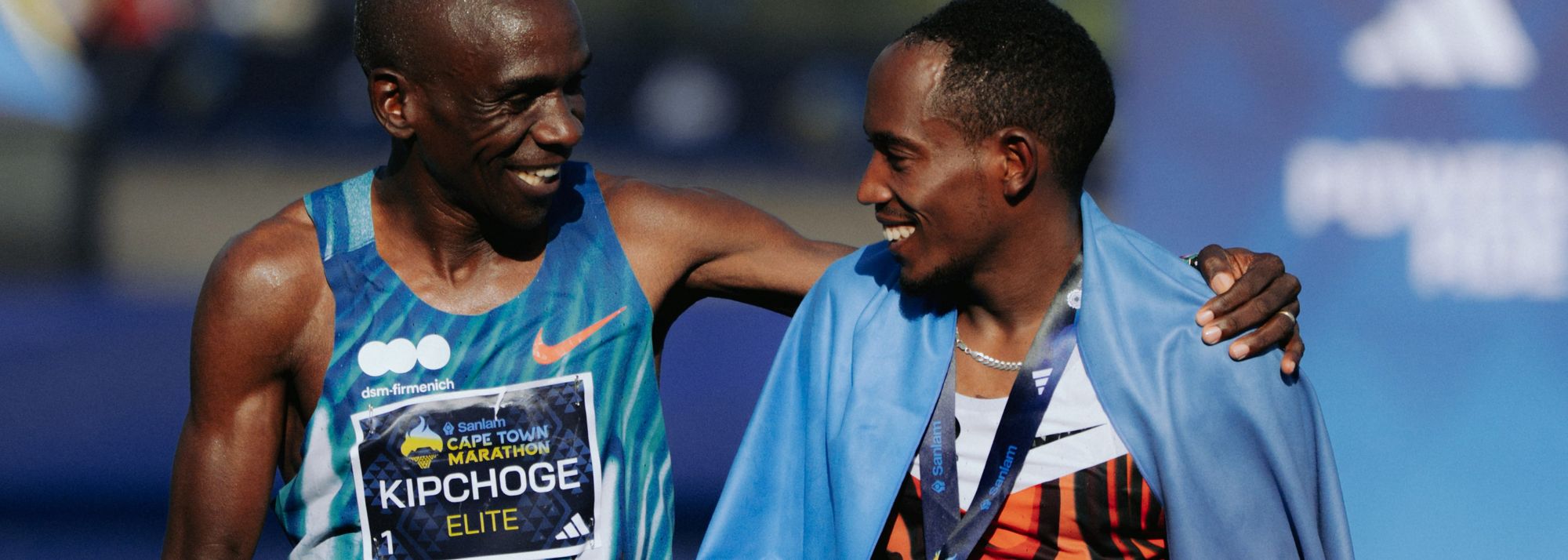 Mohamed Esa set an African all-comers' record to win the men’s race and Dera Dida clinched women’s race victory to complete an Ethiopian double at the Sanlam Cape Town Marathon