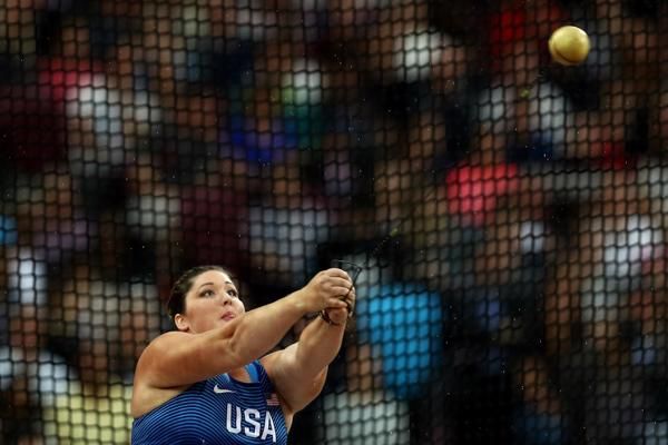 deanna-price-hammer-throw-rolemodel