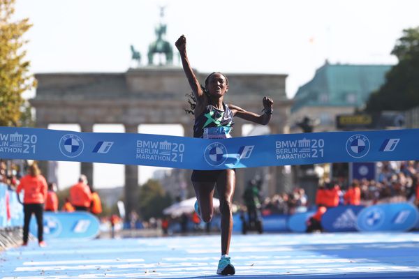berlin-marathon-2021-gebreslase-adola-bekele