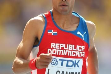luguelin-santos-400m-athletics-work-rest-play