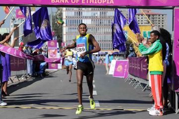 gebrhiwet-and-kebede-take-addis-ababa-10-k-wi