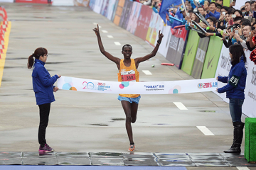 shanghai-marathon-2015-lonyangata-kiyara