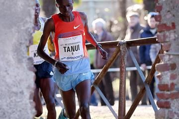 cinque-mulini-paul-tanui-faith-kipyegon-cross