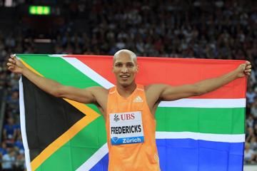 cornel-fredericks-400m-hurdles-work-rest-play