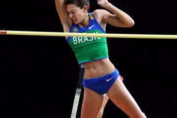 doha-2010-murer-upgrades-to-gold-in-womens