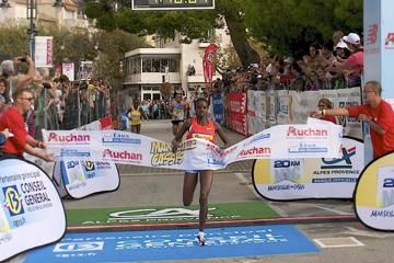 chepkoech-and-wasihum-win-tactical-races-at-m