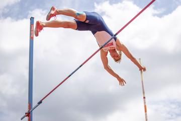 simon-ehammer-long-jump-korte-hurdles-espoo
