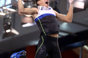 duplantis-new-balance-nationals-pole-vault-20