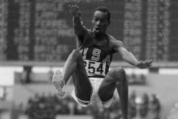 tony-duffy-bob-beamons-world-record-photo