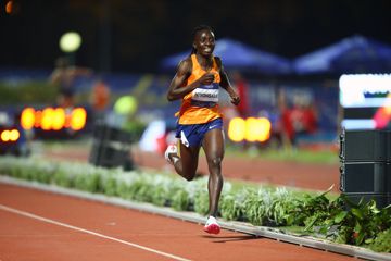 hanzekovic-memorial-zagreb-niyonsaba-world-2000m-record