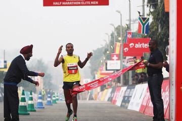 delhi-half-marathon-atsedu-tsegay-florence-ki
