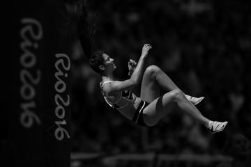 eliza-mccartney-freefall