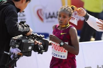 xiamen-marathon-2015-dibaba-mosop