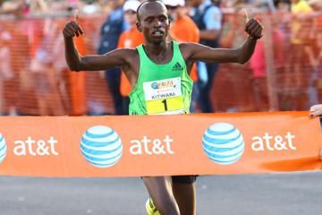 kitwara-and-cheruiyot-run-to-triple-crown-in