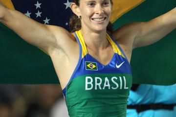womens-pole-vault-final-murer-rises-to-th