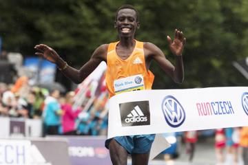 prague-marathon-patrick-terer-firehiwot-dado
