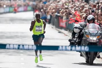 eliud-kipchoge-2014-abn-amro-rotterdam-marath
