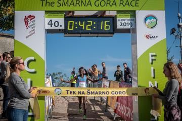 mamu-murigi-win-smarna-gora-douglas-mccormack