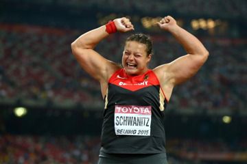 beijing-2015-womens-shot-put-final