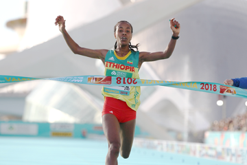 gudeta-half-marathon-world-record-valencia