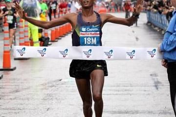 daba-breaks-houston-record-with-rainy-20704-r