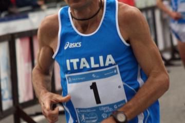 calcaterra-and-sproston-win-the-26th-iau-100k
