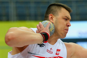 konrad-bukowiecki-2248-world-junior-indoor
