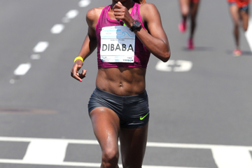 carlsbad-5000-2015-genzebe-dibaba-lalang